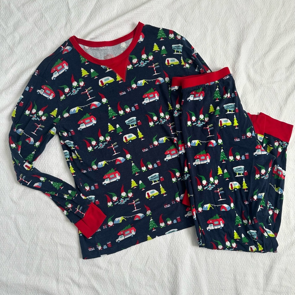 Wondershop Christmas Pajama 2 PC Set Mens Medium Gnome Camper Holiday Loungewear